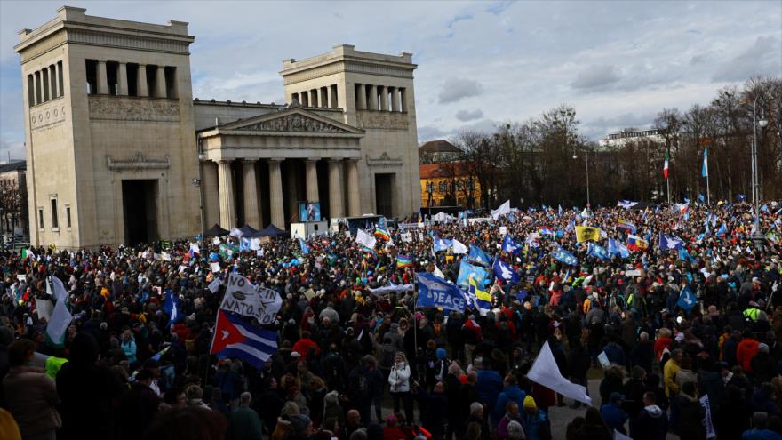 Vídeo: Alemanes protestan contra Conferencia de Seguridad de Múnich