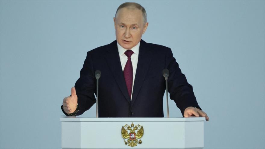 El presidente ruso, Vladimir Putin, pronuncia su discurso anual ante la Asamblea Federal en Moscú, 21 de febrero de 2023. 