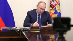 Putin abre caja sorpresa en aniversario de la guerra ¿Qué contiene?