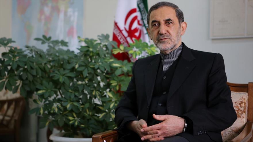 Ali Akbar Velayati, asesor del Líder de la Revolución Islámica de Irán para Asuntos Internacionales.
