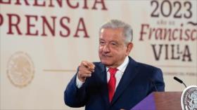AMLO llama “títere de oligarquía” a Boluarte que saquea Perú