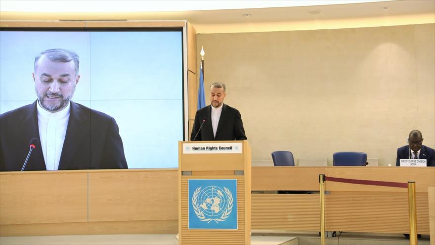 Canciller iraní, Hosein Amir Abdolahian ofrece un discurso ante el 52° Periodo Ordinario de Sesiones del Consejo de Derechos Humanos de las Naciones Unidas (CDHNU) en Ginebra, Suiza, 28 de febrero de 2023.