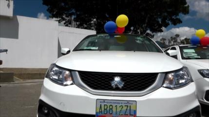Primeros carros de Saipa iraní entregados a sus dueños en Caracas 