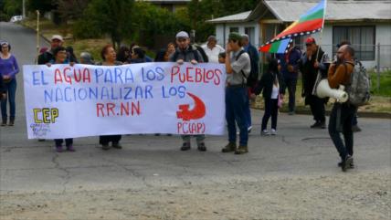 Mapuches se movilizan contra alza de tarifas sanitarias en Chile