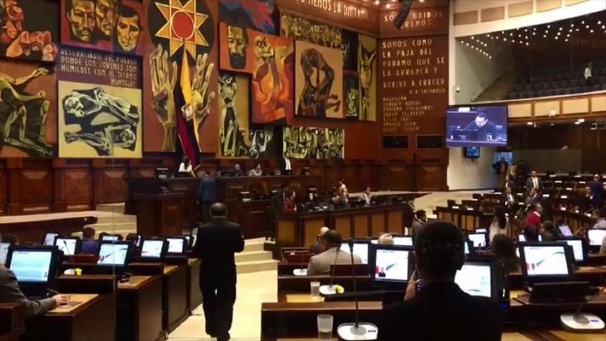 Parlamento de Ecuador debate enjuiciar políticamente a Guillermo Lasso - Noticiero: 21:30