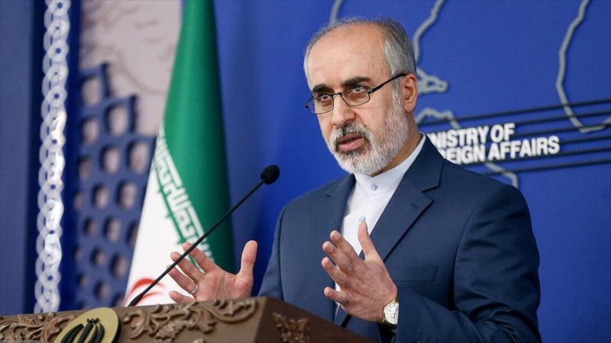 El portavoz del Ministerio de Asuntos Exteriores de Irán, Naser Kanani, en una rueda de prensa en Teherán, capital persa. 