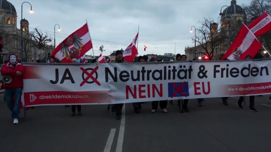 Manifestantes en Austria y Alemania denuncian entrega de armas a Kiev 