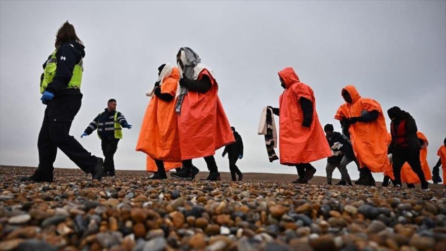 Reino Unido anulará derecho de migrantes sin papeles a solicitar asilo | HISPANTV