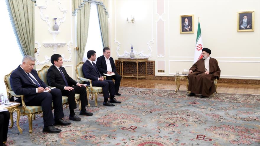 Presidente de Irán insiste en cimentar lazos con Uzbekistán | HISPANTV