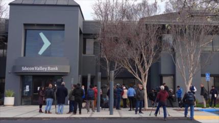 Colapso de bancos expone grietas en sistema financiero de EEUU