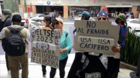 Campesinos guatemaltecos protestan y confrontan a magistrados del TSE