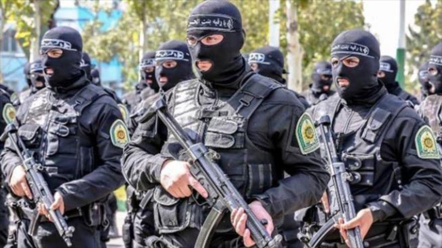 Las fuerzas de seguridad iraníes.