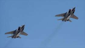 EEUU, alarmado por maniobras de cazas rusos sobre su base en Siria