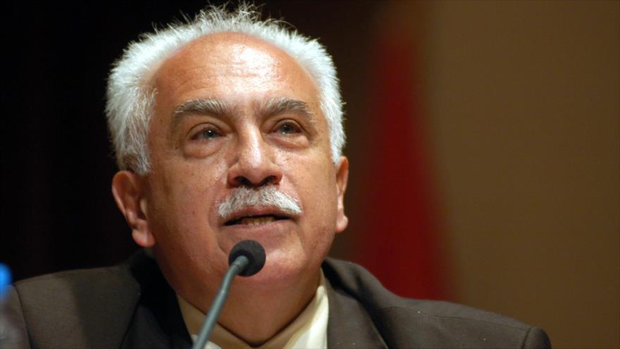 El líder del Partido Patriótico de Turquía, Dogu Perincek.