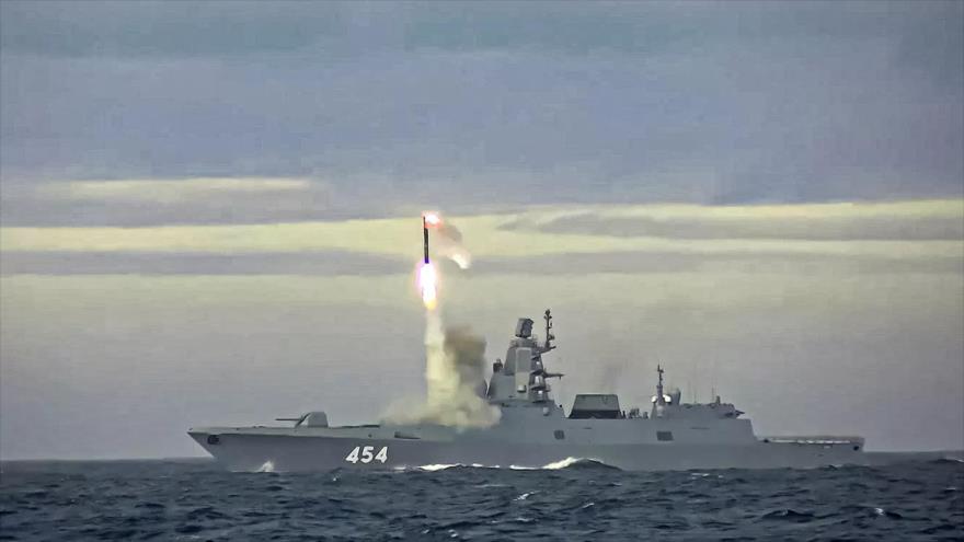 Vídeo: Rusia simula ataque a buque enemigo con misiles Moskit