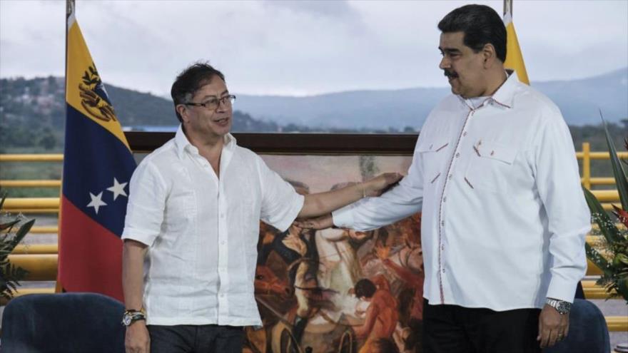Presidente de Venezuela, Nicolás Maduro, y su par colombiano, Gustavo Petro, en el Puente Internacional Tienditas en Cúcuta, 16 de febrero de 2023.