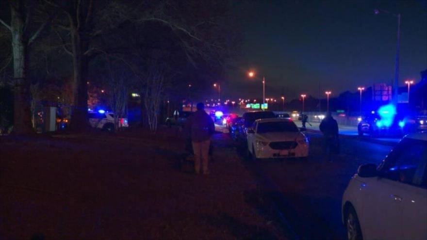 Escena de un tiroteo en la localidad de Huntsville, Alabama (EE.UU.), 28 de marzo de 2023. 