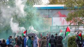 Vídeo: Activistas protestan contra crímenes de Israel en Reino Unido