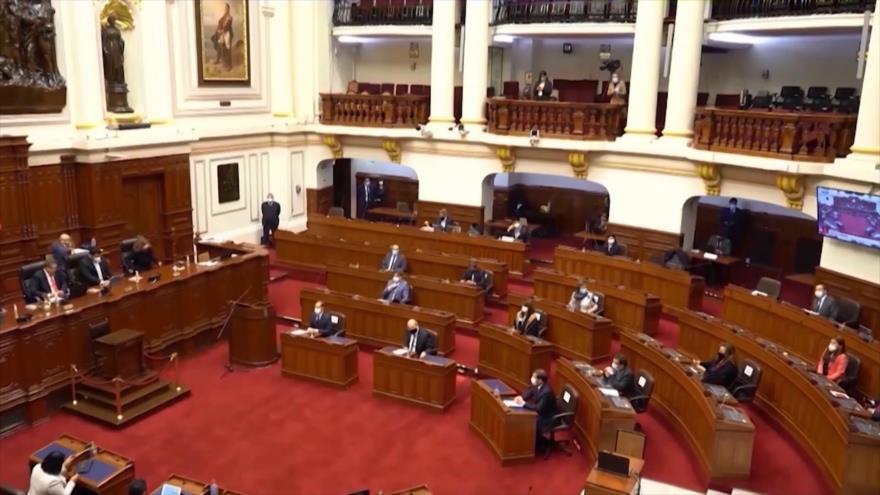 Congreso de Perú recibe millones de dólares del Ejecutivo