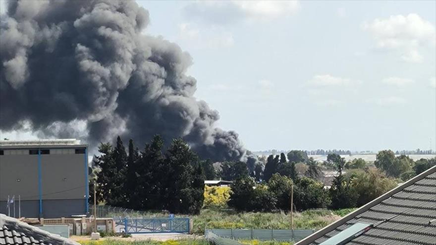 Masivo ataque con cohetes desde Líbano a territorios ocupados por Israel