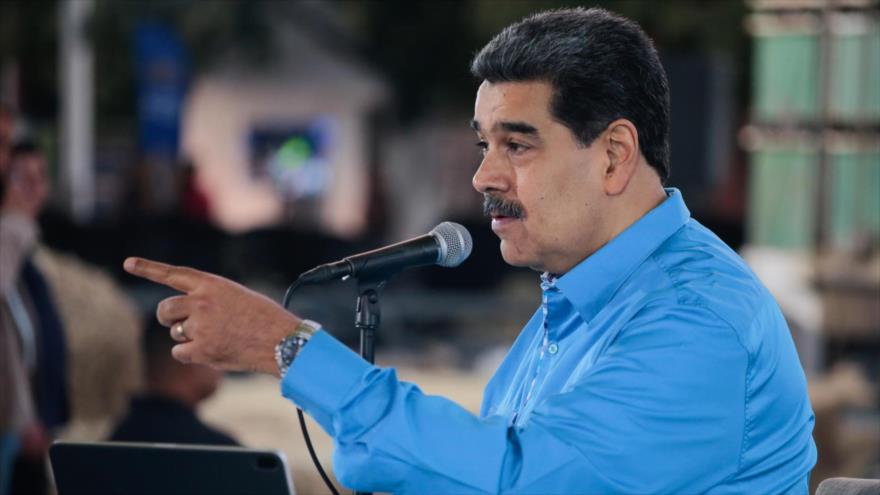 El presidente de Venezuela, Nicolás Maduro, habla durante un mitin.