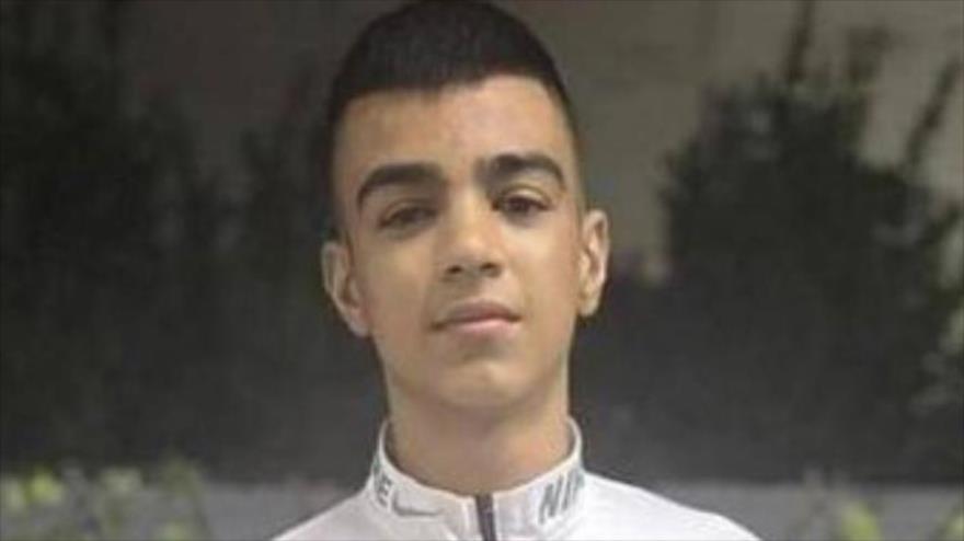 Militares israelíes asesinan a un adolescente palestino de 15 años