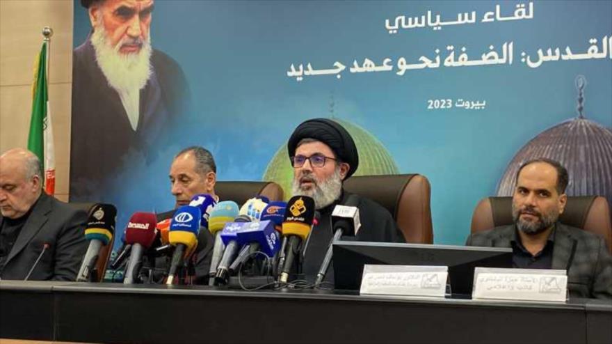 El jefe del Consejo Ejecutivo de Hezbolá, Seyed Hashem Safi al-Din, habla durante un evento por el Día Mundial de Al-Quds en Beirut, 12 de abril de 2023.