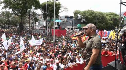 Miles recuerdan la gesta de 2002 contra el golpismo en Venezuela