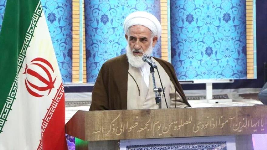 El ayatolá Abbasali Soleimani, miembro de la Asamblea de Expertos de Irán 
