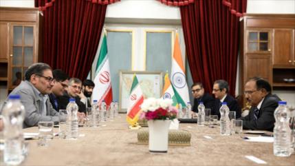 Irán urge activar ‘mecanismo rial-rupia’ con La India para eludir dólar