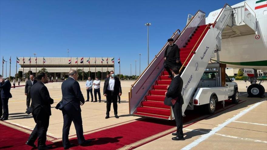 Vídeo: Presidente de Irán llega a Siria para una visita oficial