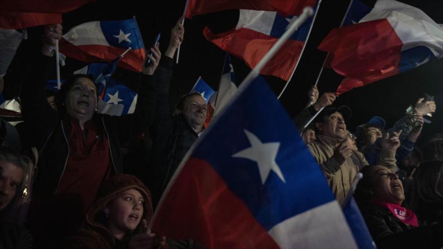 Extrema derecha es elegida para redactar nueva Constitución de Chile | HISPANTV