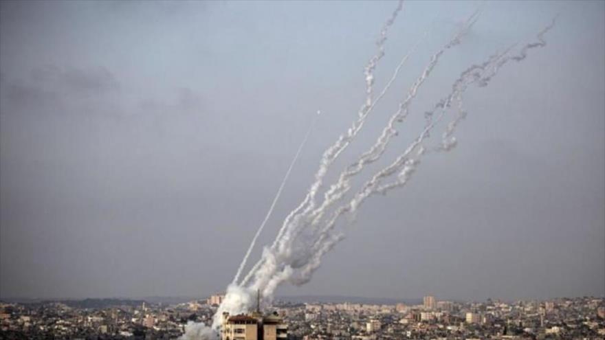 El lanzamiento de los misiles desde la Franja de Gaza hacia los territorios ocupados por Israel, 10 de mayo de 2023.