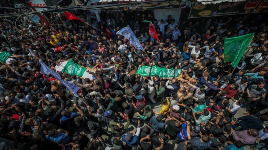 Funeral de los palestinos asesinados en los ataques indiscriminados del régimen israelí, Gaza, 10 de mayo de 2023.