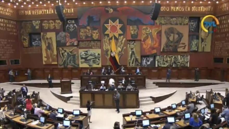 El presidente de Ecuador, Guillermo Lasso, enfrenta el primer juicio político - Noticiero 17:30