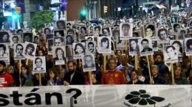 Miles de uruguayos marchan por desaparecidos en la dictadura