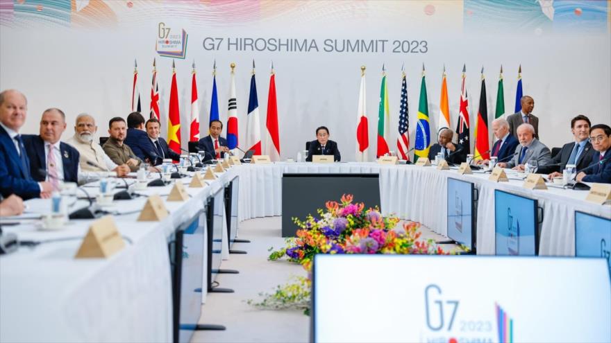 Zelenski y Lula estuvieron en lados opuestos de la mesa durante la reunión del G7, 21 de mayo de 2023.
 

