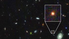 Científicos descubren rasgos de la más antigua galaxia masiva y densa