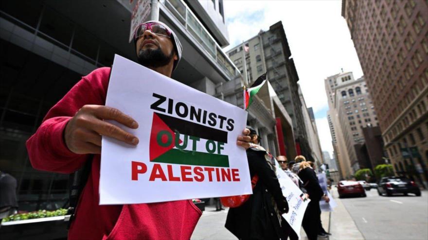 Activistas se manifiestan en San Francisco en apoyo a palestinos