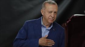 Erdogan gana la segunda vuelta de presidenciales en Turquía