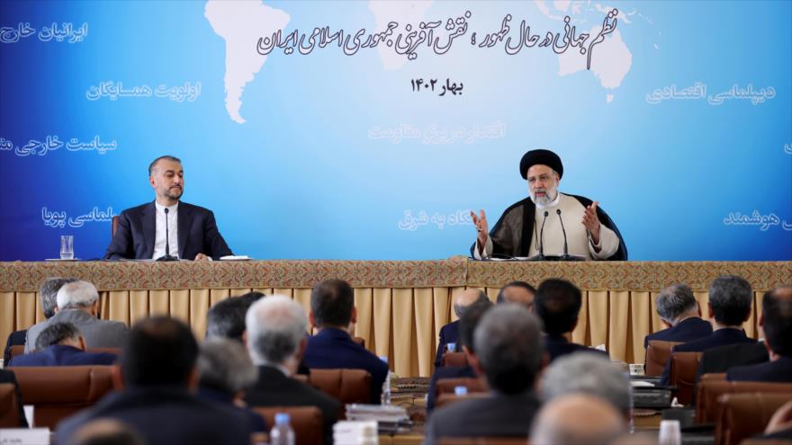 Raisi: política exterior de Irán es interacción con todos los países