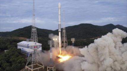 Pyongyang reta a EEUU y jura lanzar pronto otro satélite al espacio