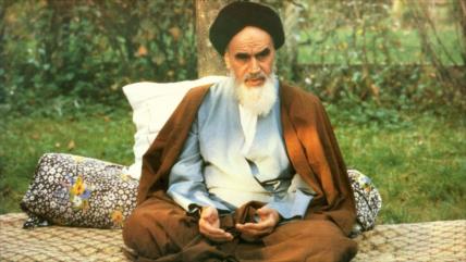 El Imam Jomeini (P) y su relevancia