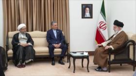 Líder de Irán saluda fortalecimiento de relaciones entre Irán y Turkmenistán - Noticiero 13:30