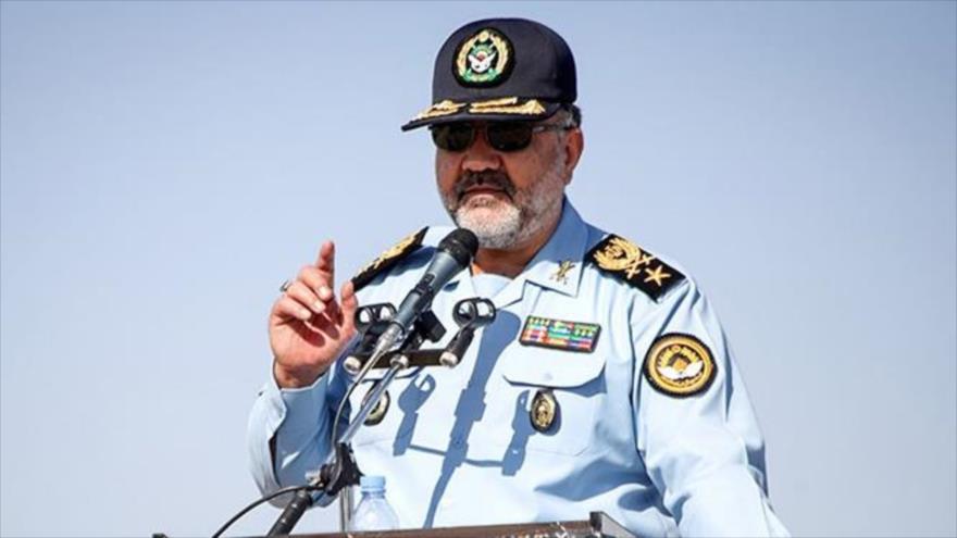 Amir Hamid Vahedi, comandante de la Fuerza Aérea dl Ejército iraní.
