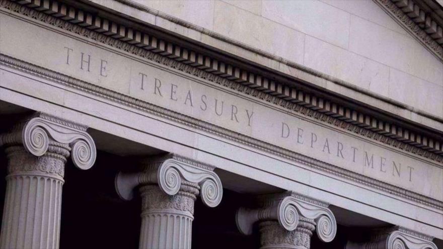 Una vista de la fachada del Departamento del Tesoro de Estados Unidos en Washington, DC.