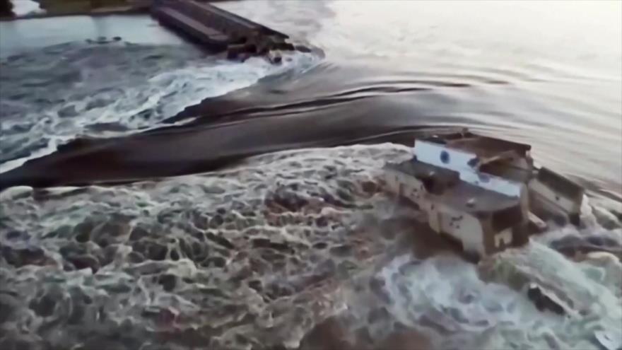 Nueva era en lazos Irán-Arabia Saudí. Catástrofe de Kajovka en Ucrania - Noticiero 02:30