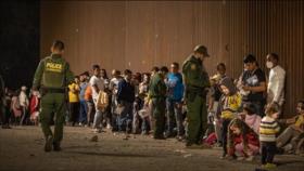 México critica reubicación de migrantes en EEUU por motivos electorales