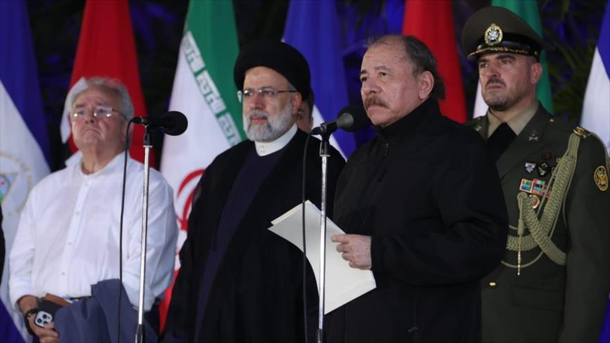 El presidente de Nicaragua, Daniel Ortega (2.º a la dcha.), y su par irani, Seyed Ebrahim Raisi (2.º a la izda.), Managua, 13 de junio de 2023.