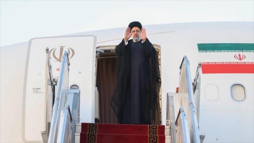 El presidente de Irán, Seyed Ebrahim Raisi, concluye su visita a América Latina y parte hacia Teherán.